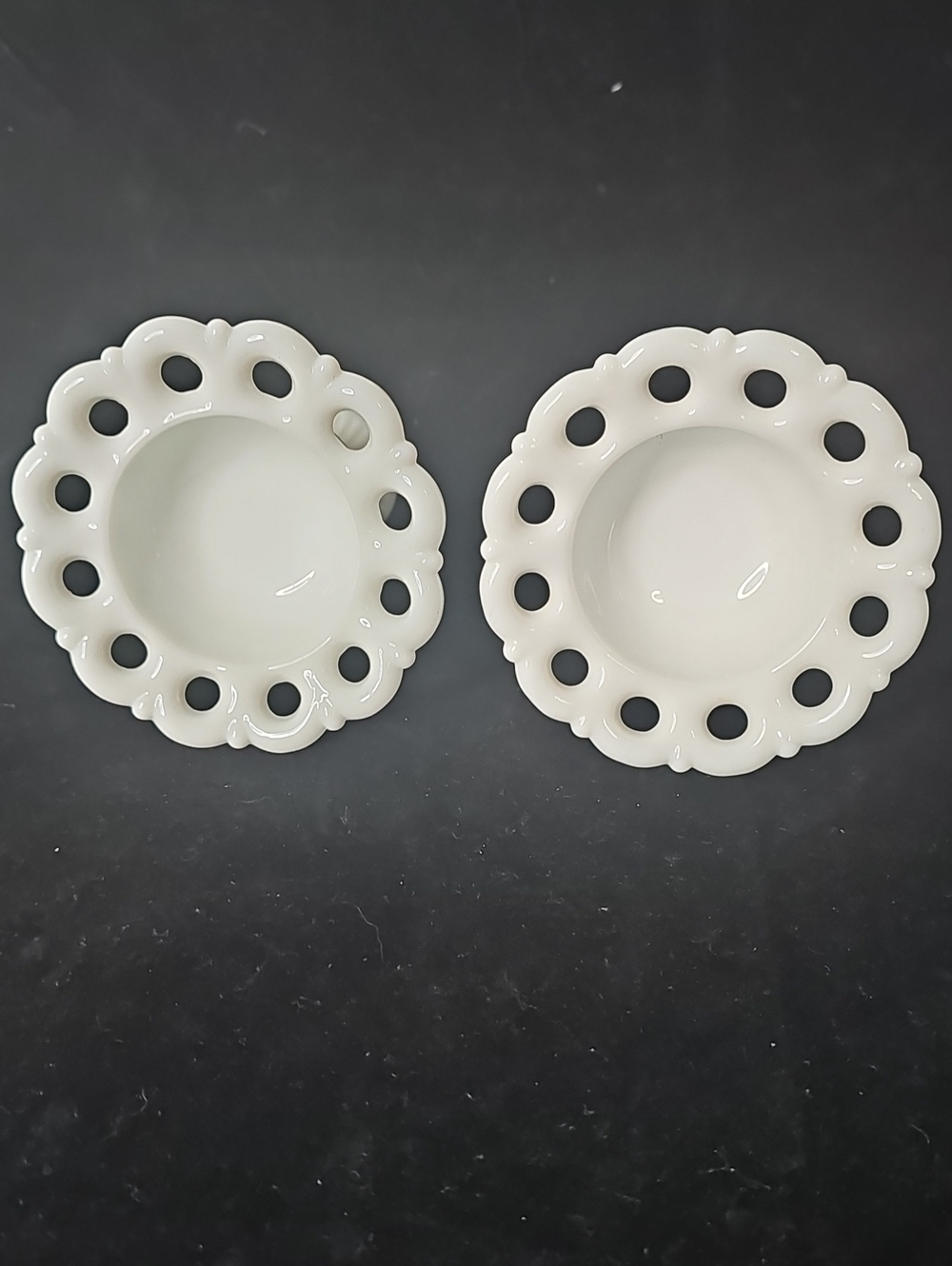 Vintage Westmoreland White Milk Glass Scalloped Edge Candle Holders - Pair - Picture 4 of 5